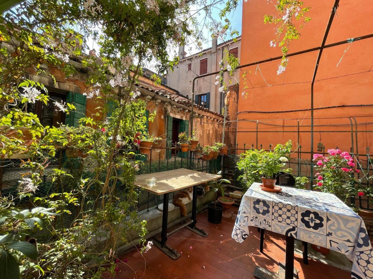 Hostal Ai Boteri Venecia
